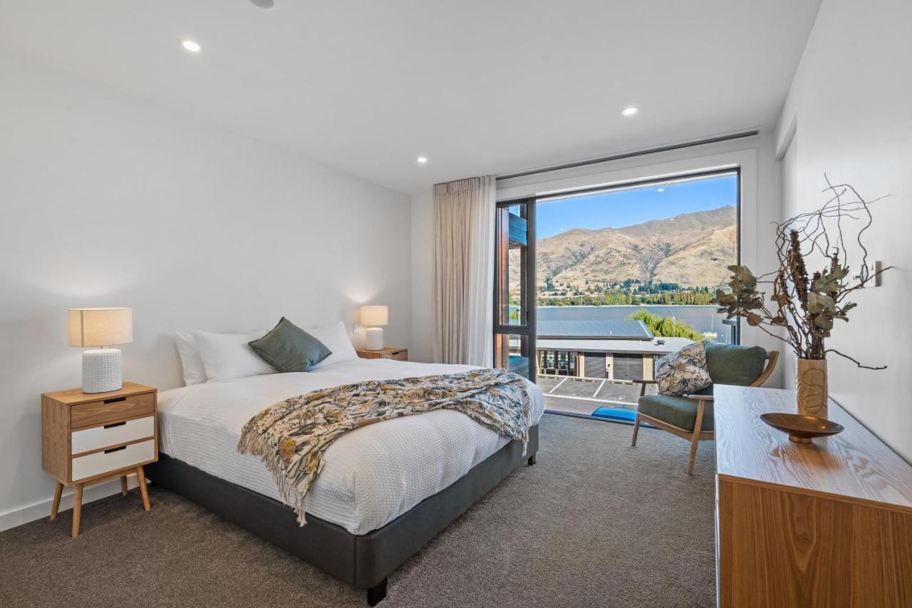 Winona Of Wanaka - Luxury Lakefront Apartment Esterno foto